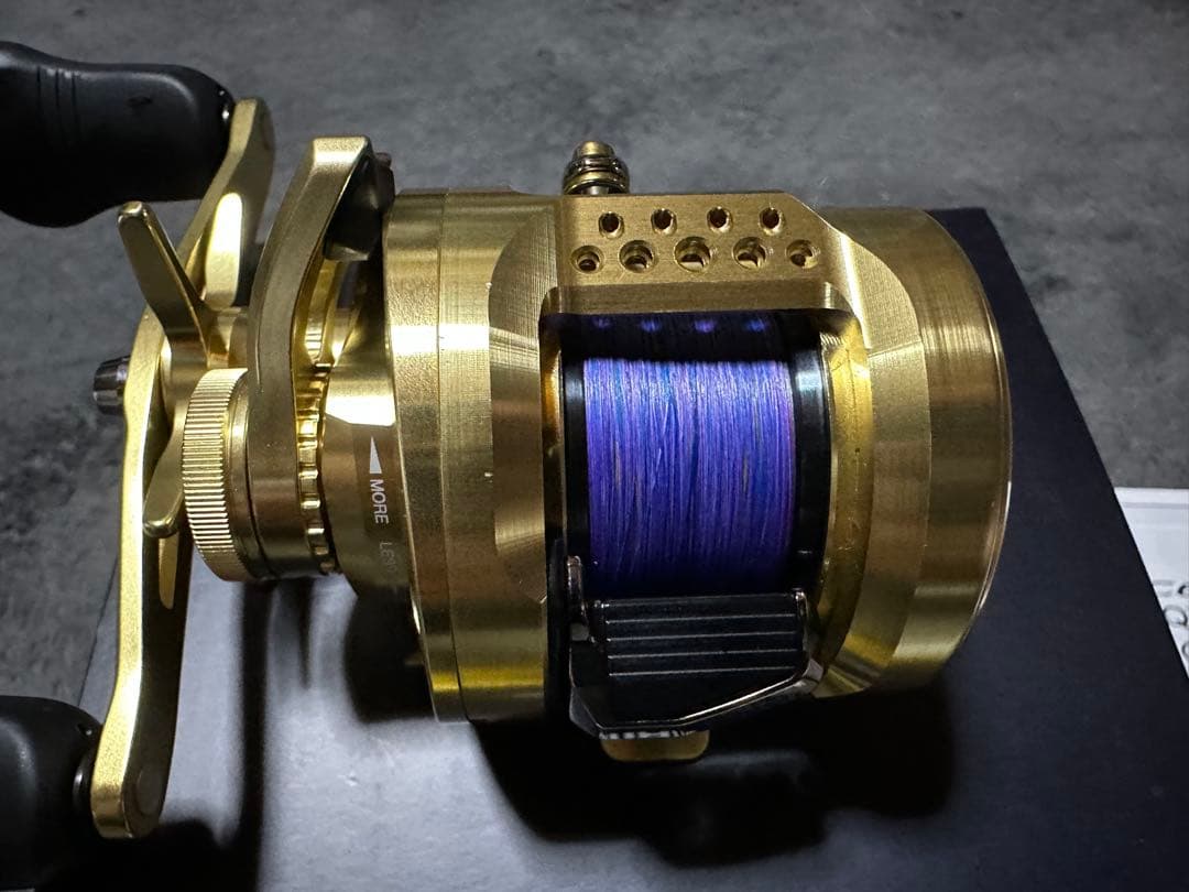 連休限定値下げ 23オシアコンクエスト 201PG シマノ　美品