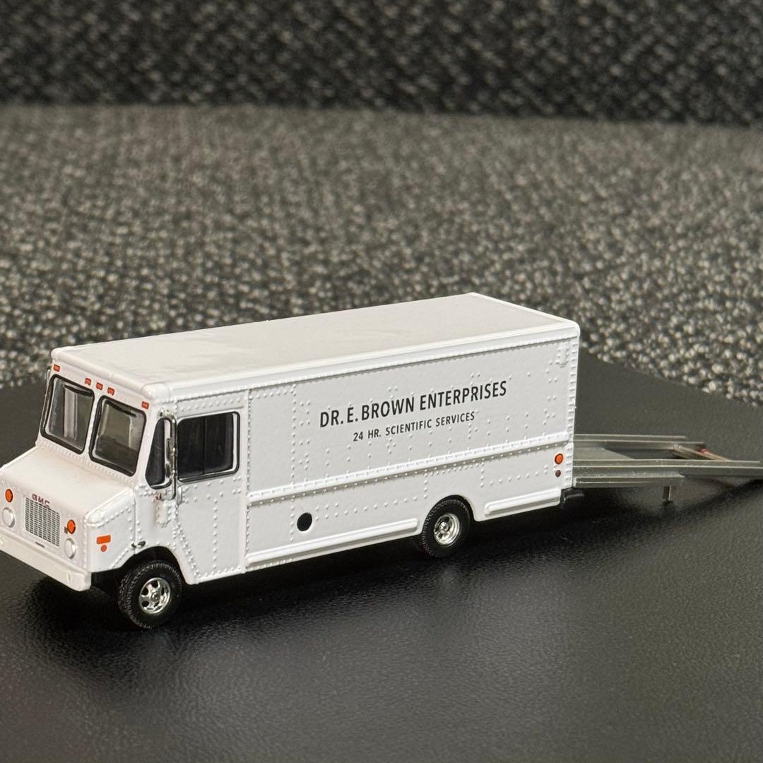 ドクのバン カスタム バックトゥザフューチャー デロリアン ①