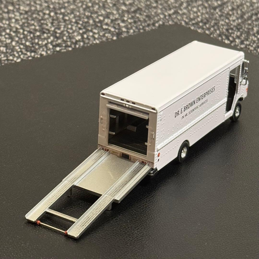 ドクのバン カスタム バックトゥザフューチャー デロリアン ①