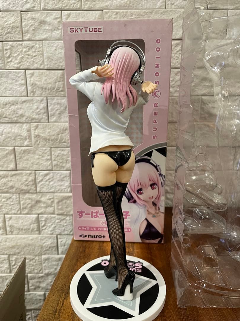 すーぱーそに子　水着グラビアver