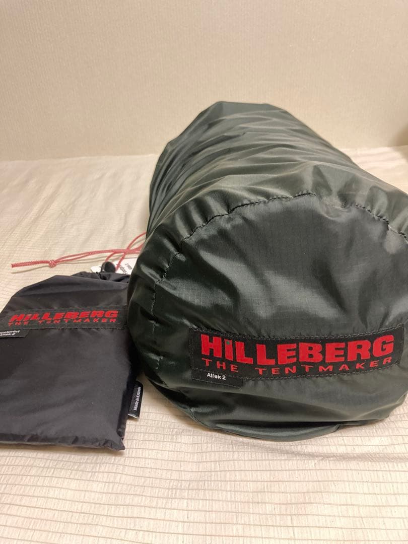 d*6様 新品未使用　ヒルバーグアラック2テントグリーン純正フットプリント付き