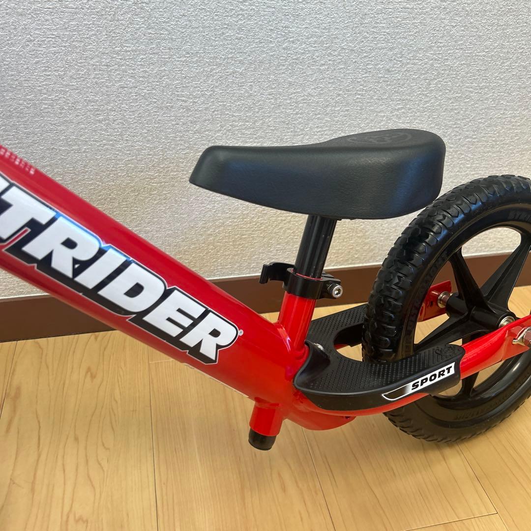 【美品】ストライダー スポーツモデル 12インチ　日本正規品　レッド