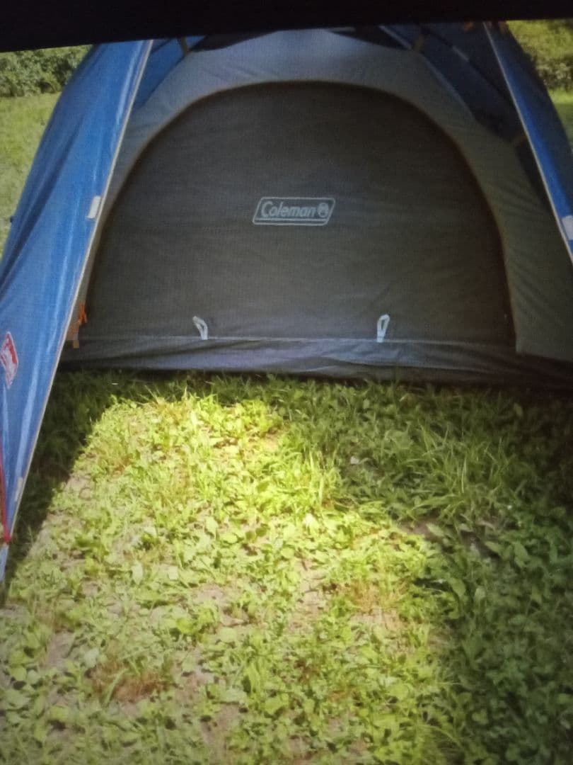 ソロキャンプにオススメ　4点セットです　テントやグランドシート、焚き火台等