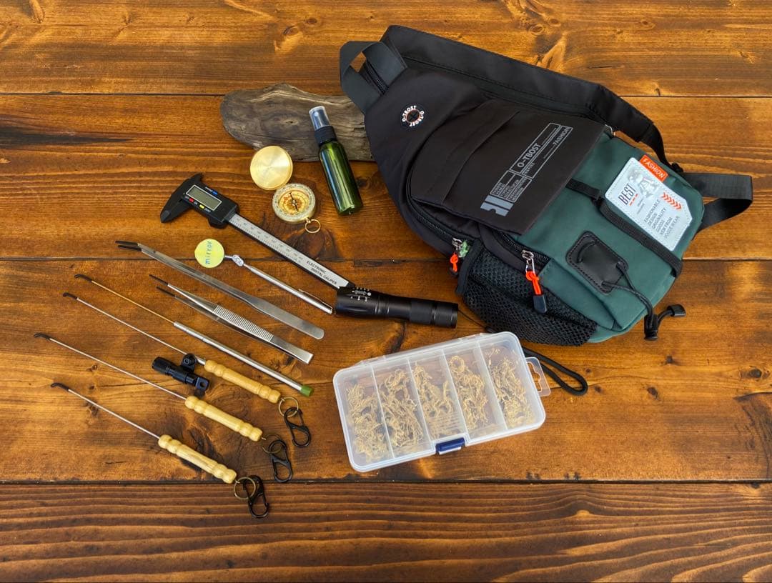 クワガタ採集セット　オリジナル掻き出し棒　デジタルノギス　採集ケース　虫除け