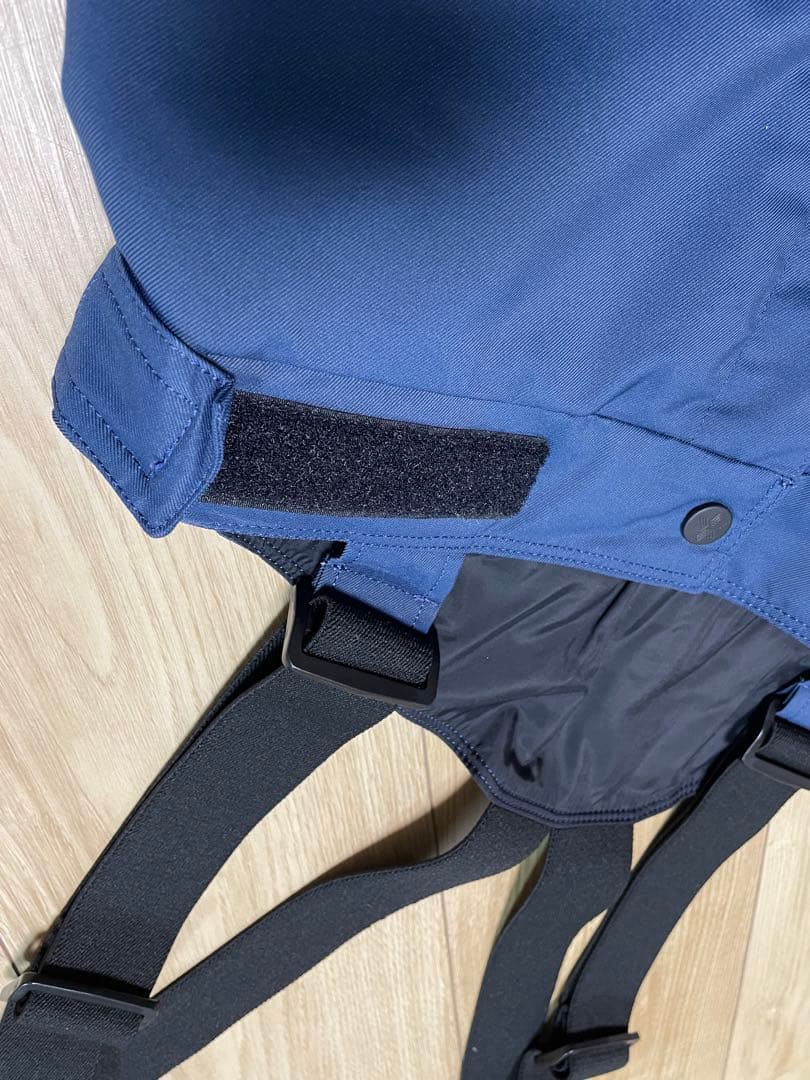 【超美品】お値下げ！早め用意！Goldwin160サイズスキーウェア