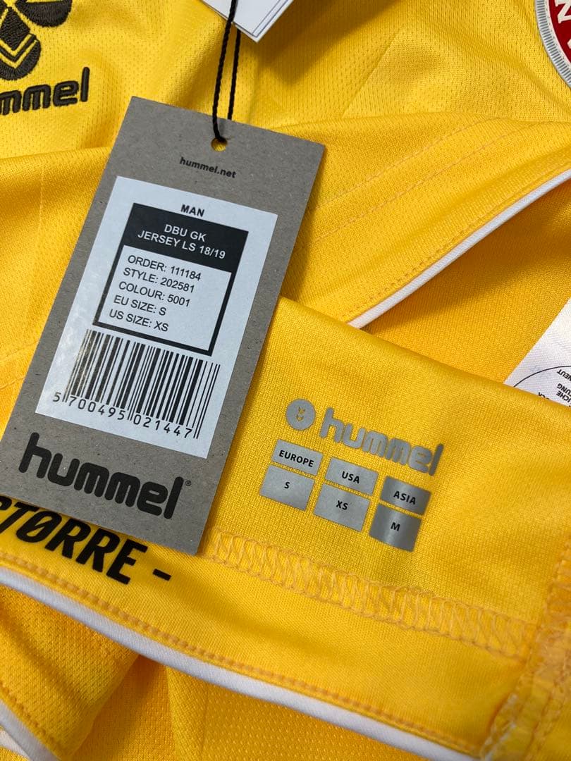 デンマーク代表シュマイケルGK長袖ユニフォーム　ヒュンメル