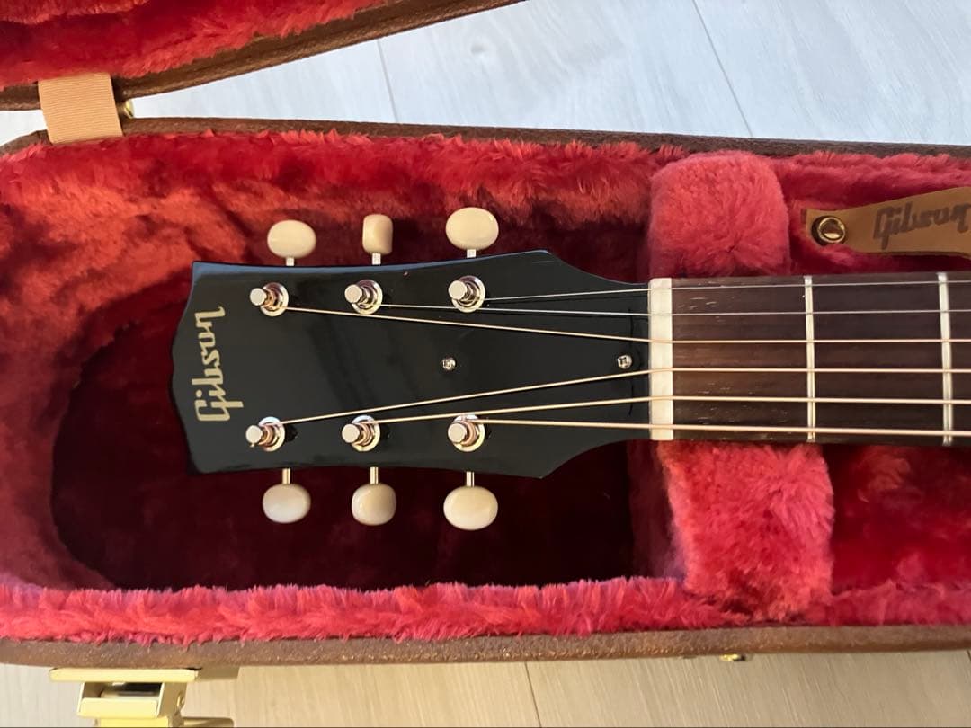 【1/4まで】Gibson 1960s J-45 Original Ebony