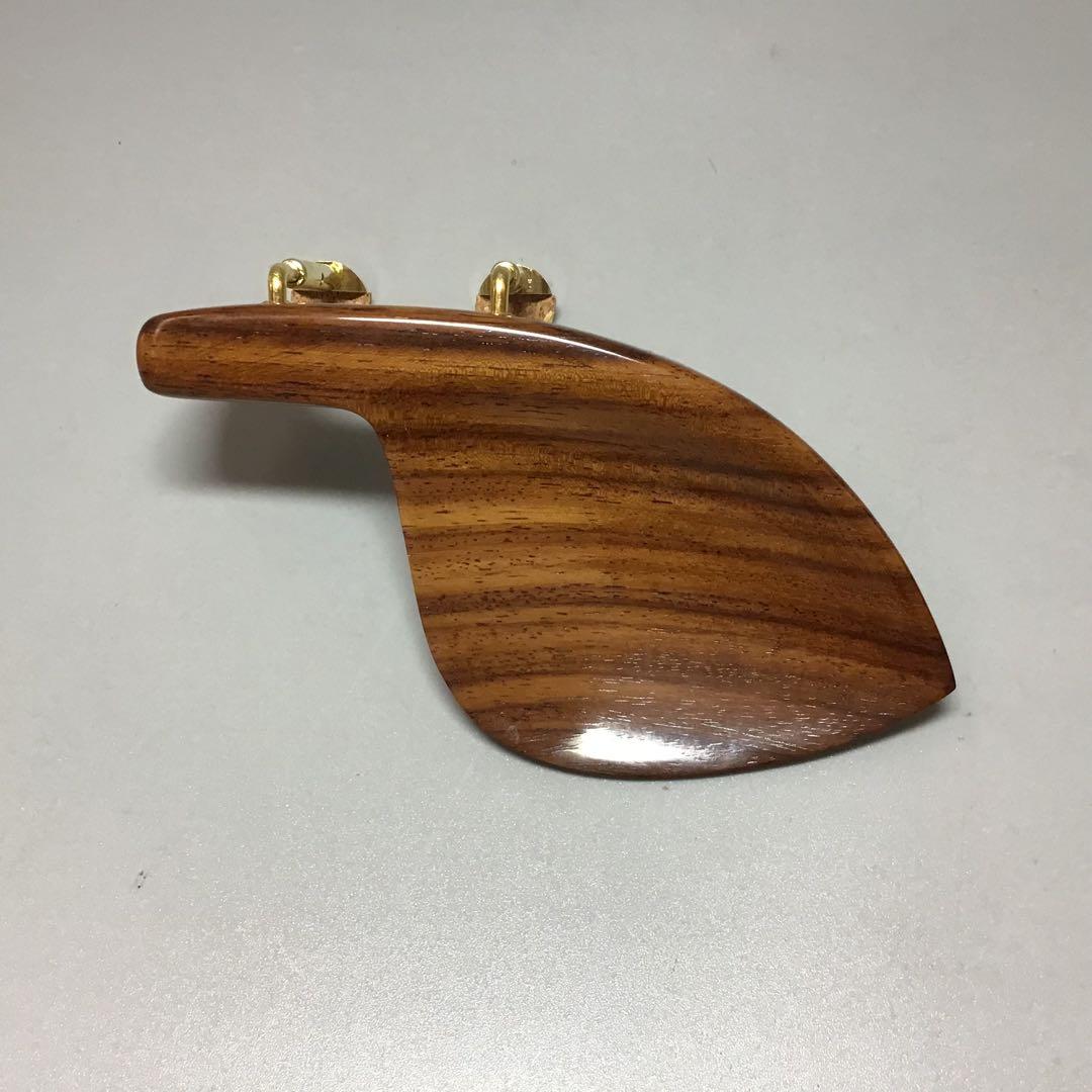 日本工芸会正会員松岡裕治が作成する　顎当て希少なインド産ローズウッドクローソン
