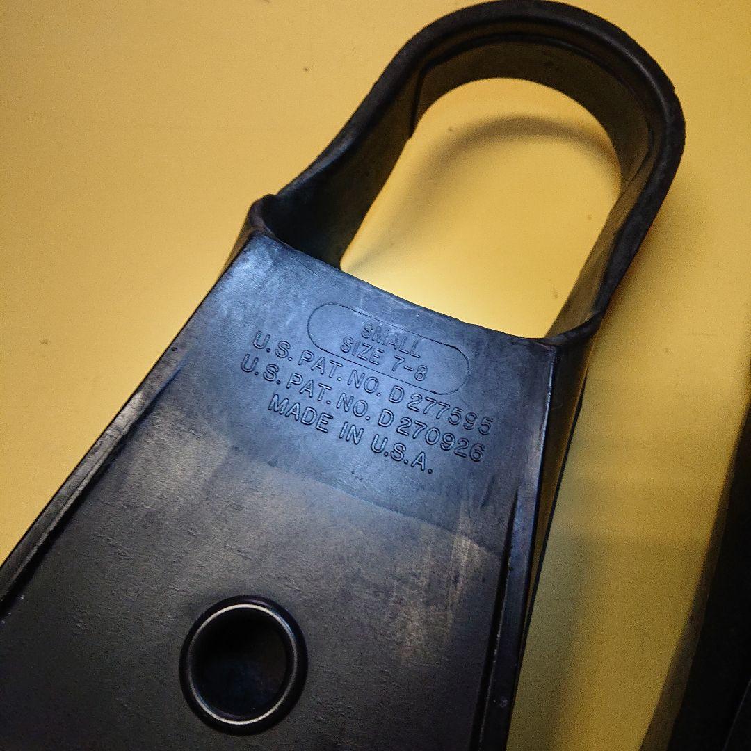 ボディボード2点とケース1点、フィン1点