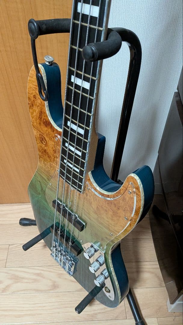 ベース Bacchus Craft WL4BM-ALD/BLU-GRD-MH
