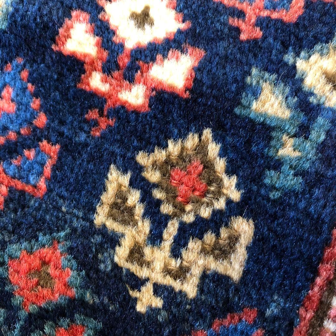 セミアンティーク絨毯 クルド系 植物柄の袋表 手織り トライバルラグ