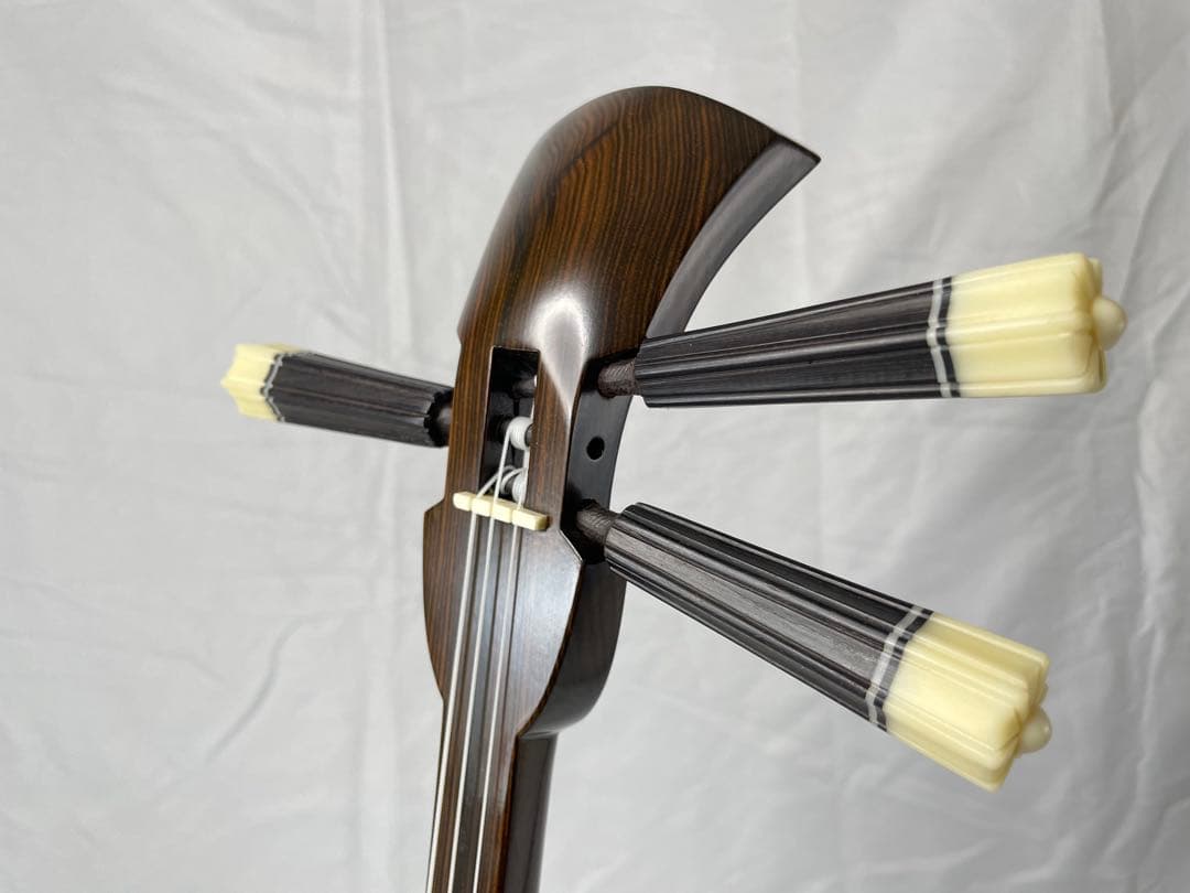 宮古木工芸 縞黒檀/カマゴン　本皮1枚張り三線