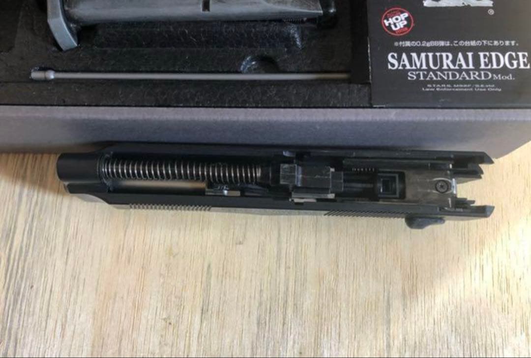 東京マルイ バイオハザード サムライエッジ スタンダードモデル M92F