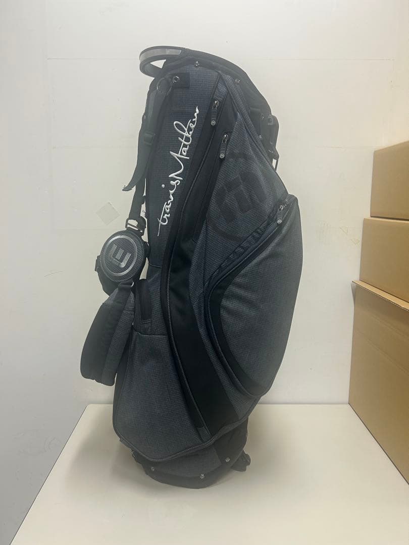 トラビスマシュー　Travis Mathew キャディーバック