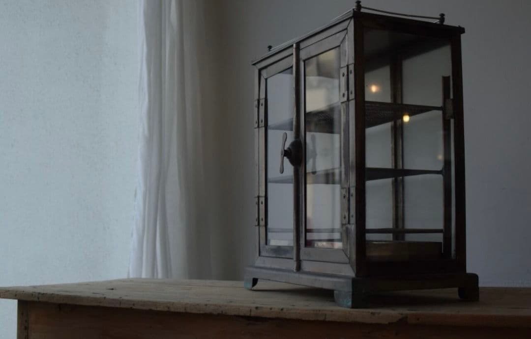 ビンテージ ガラスケース 消毒棚