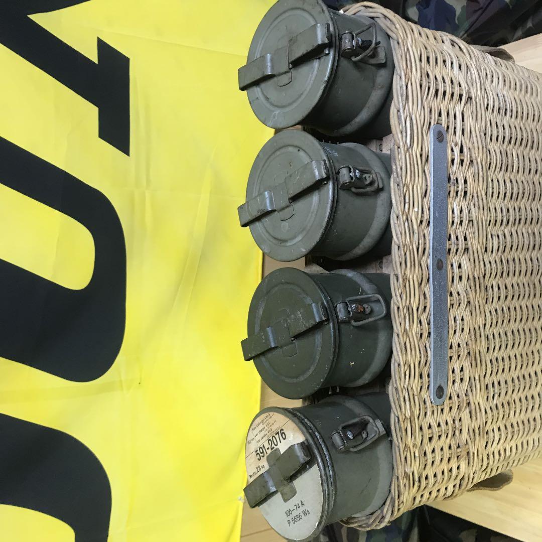 ミリタリー迫撃砲弾ケース ？σ(^_^;)