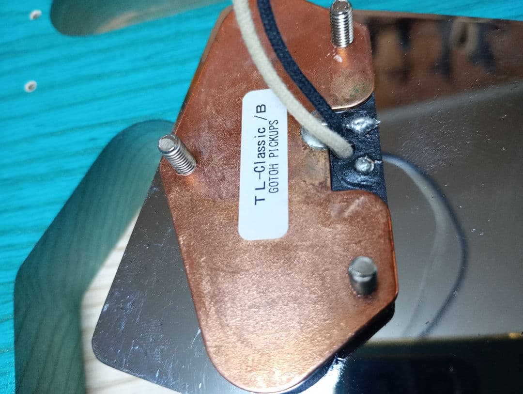 オフセットテレキャスター アッシュボディ バーズアイメイプルネック エボニー指板