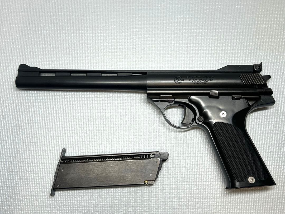 マルシン　ブローバックガスガン44AUTOMAG CLINT1 8mmBB