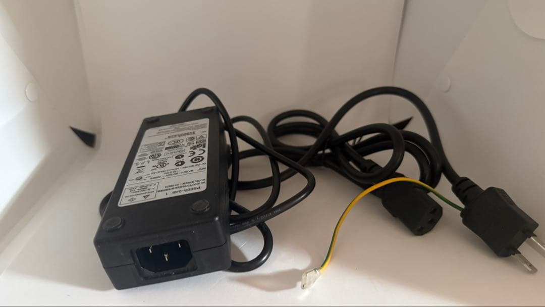 TSP650Ⅱ レシートプリンター 本体と電源アダプター