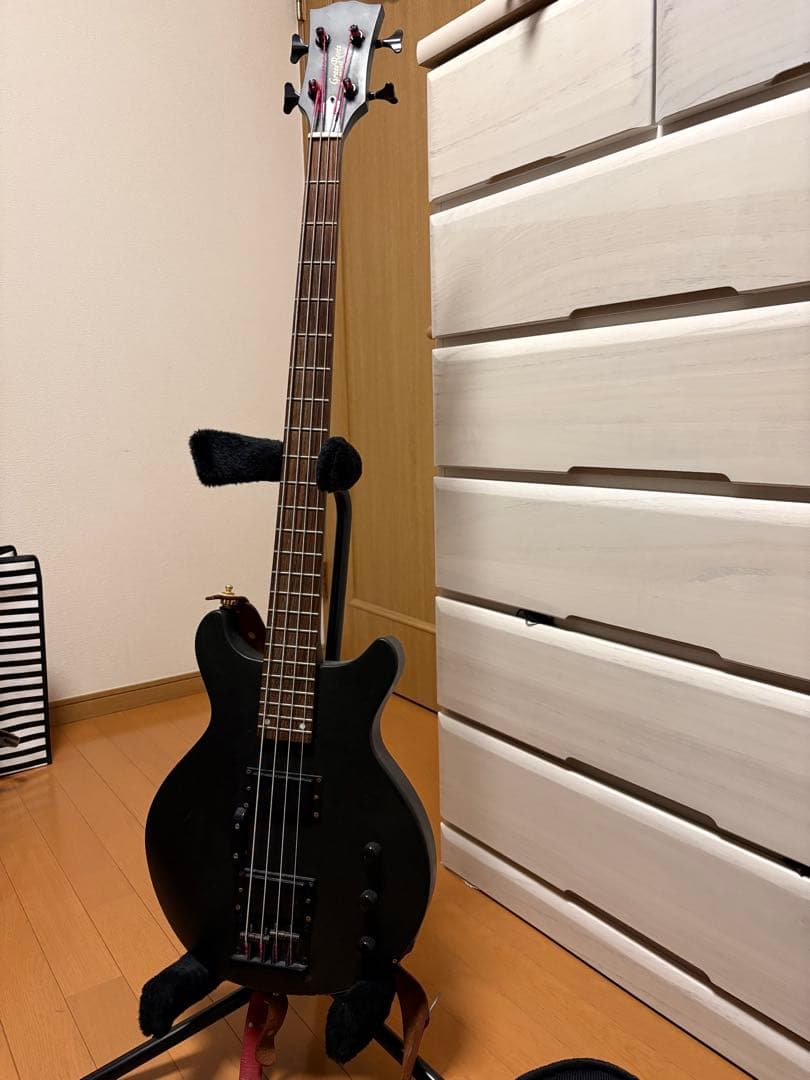 grass roots ベース　ルナシー　J