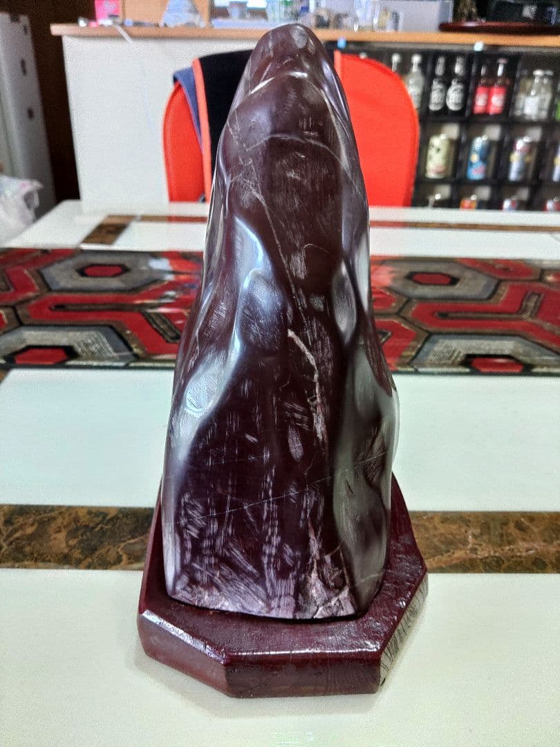 赤玉石　赤石　ビクトリーストーン　V字石　岩石　鑑賞石　かわいいレッドストーン