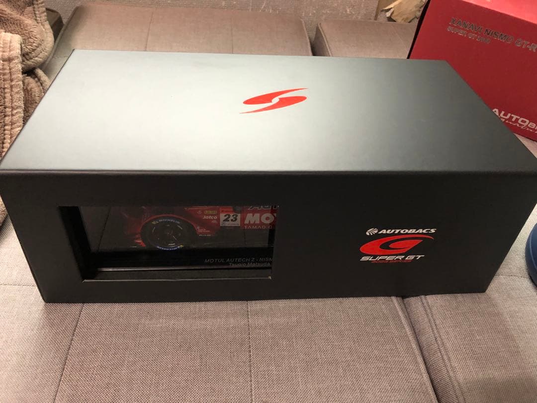 1/18 モチュールZ ザナヴィニスモGT-Rセット
