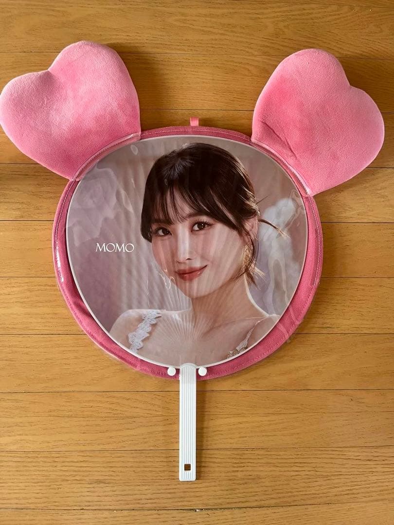 twiceトワイスグッズ　アルバム　うちわ　トートバッグ他