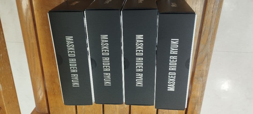 S.H.Figuarts 真骨彫製法　仮面ライダー龍騎　フィギュアーツ4箱セット