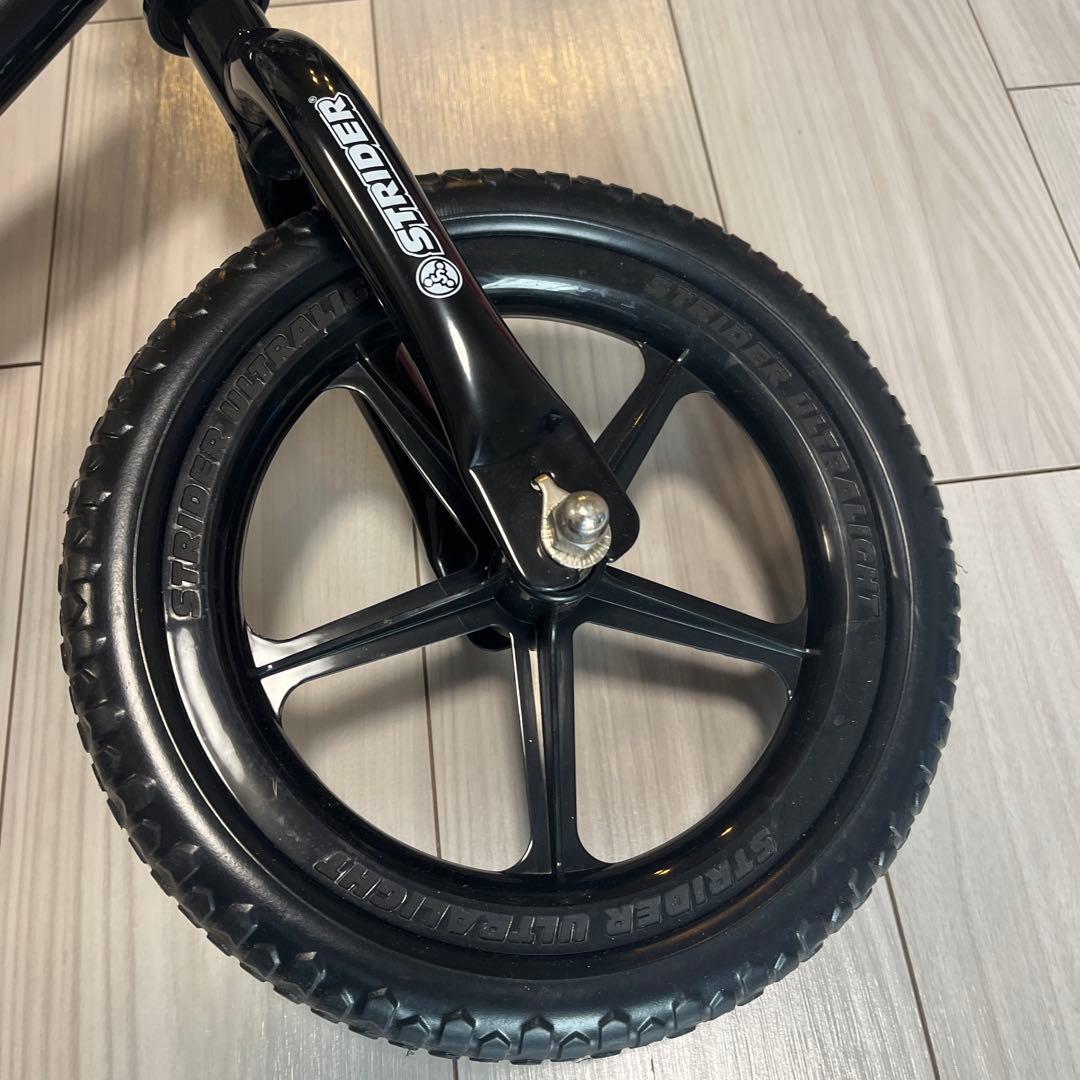 ストライダー スポーツモデル 正規品 ブラック 1歳半〜5歳 説明書付