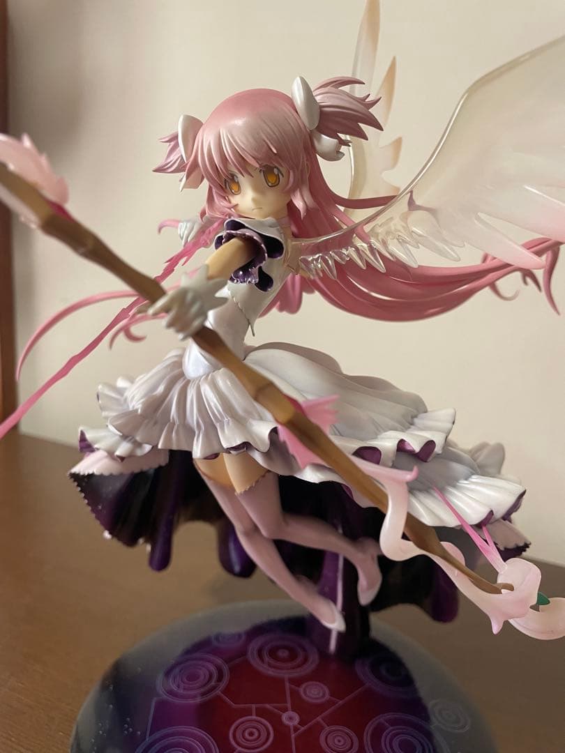 【中古】魔法少女まどか☆マギカ アルティメットまどか 1/8スケールフィギュア