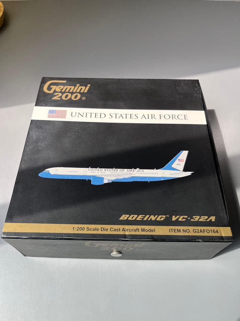 Boeing VC-32A 1/200 モデルプレーン