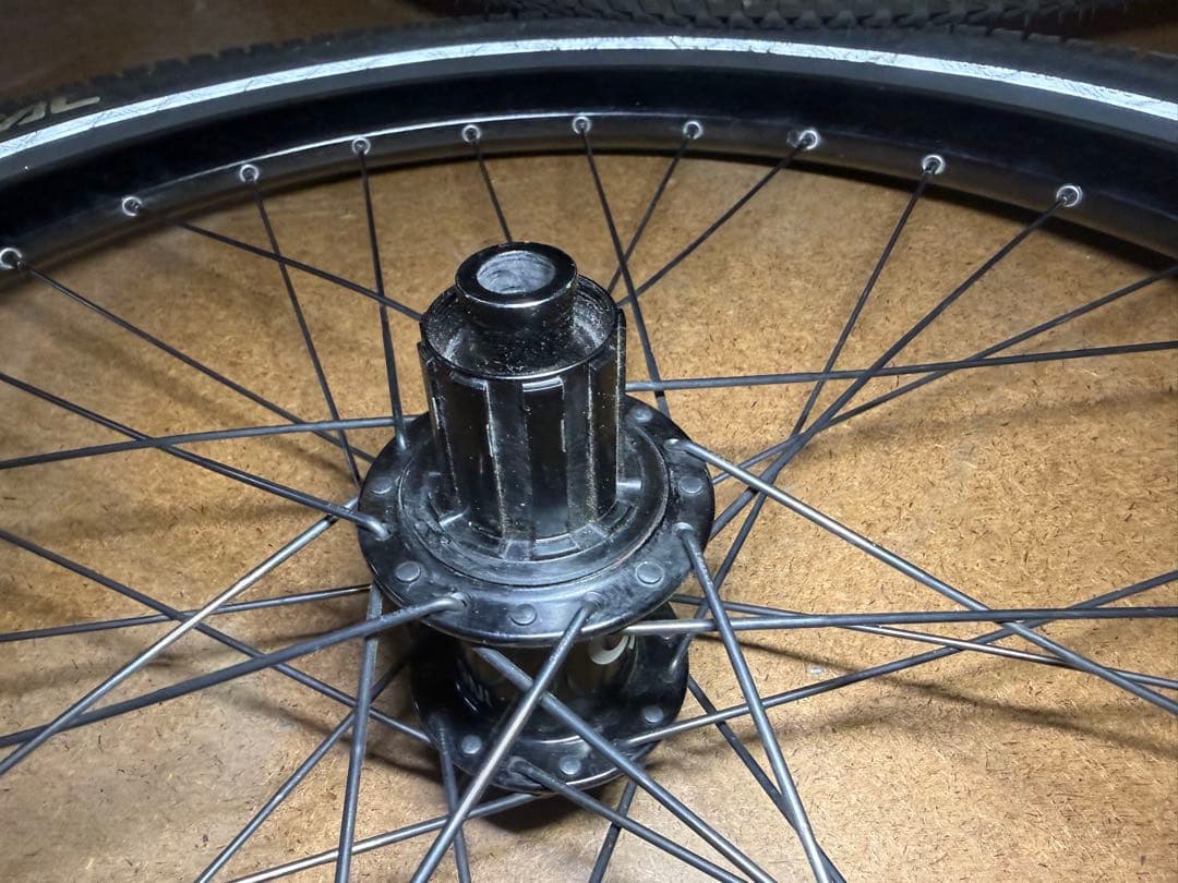 ストリートトライアル　24インチ　リム、タイヤ