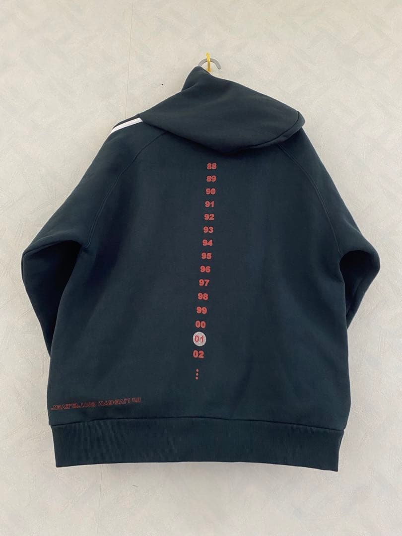 美品 B'z LIVE-GYM 2001 ELEVEN パーカー M 稲葉浩志