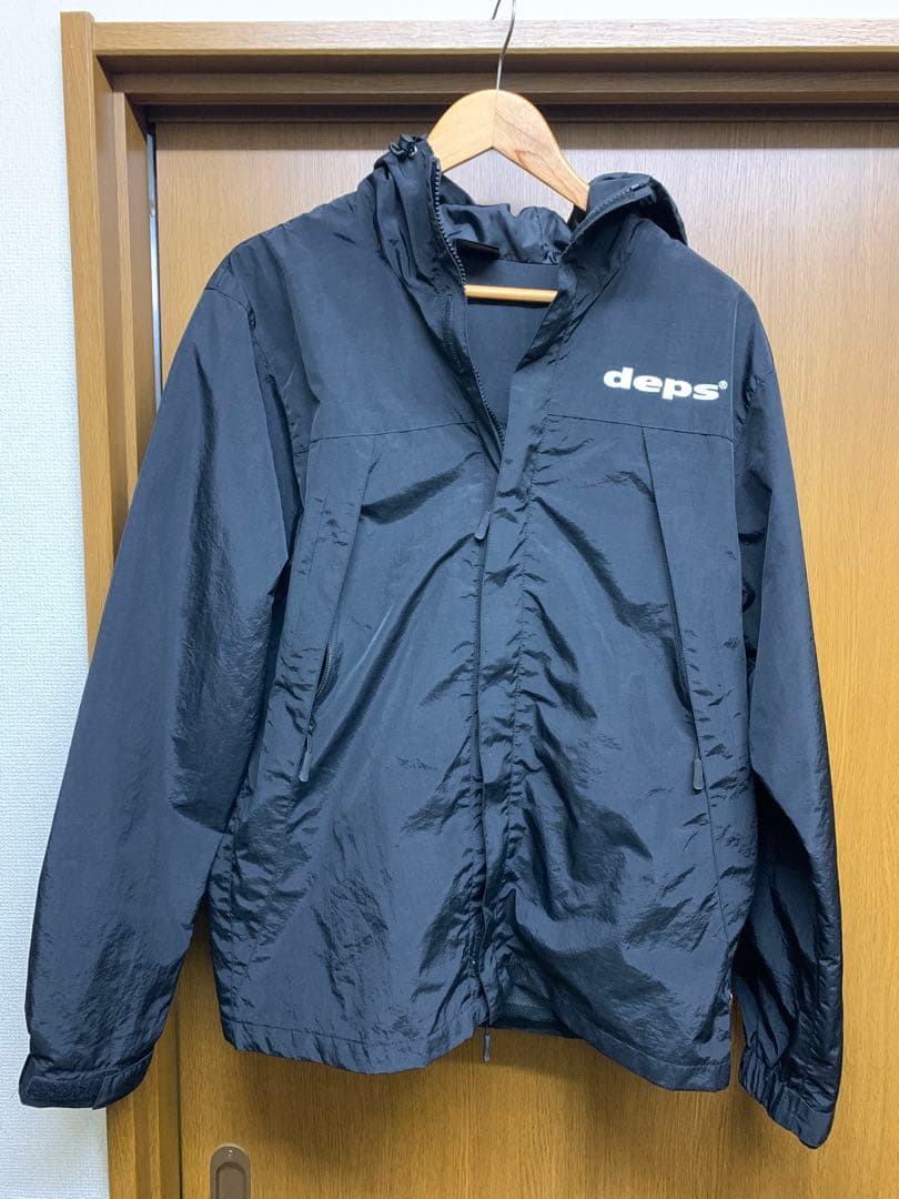 deps ナイロンジャケット
