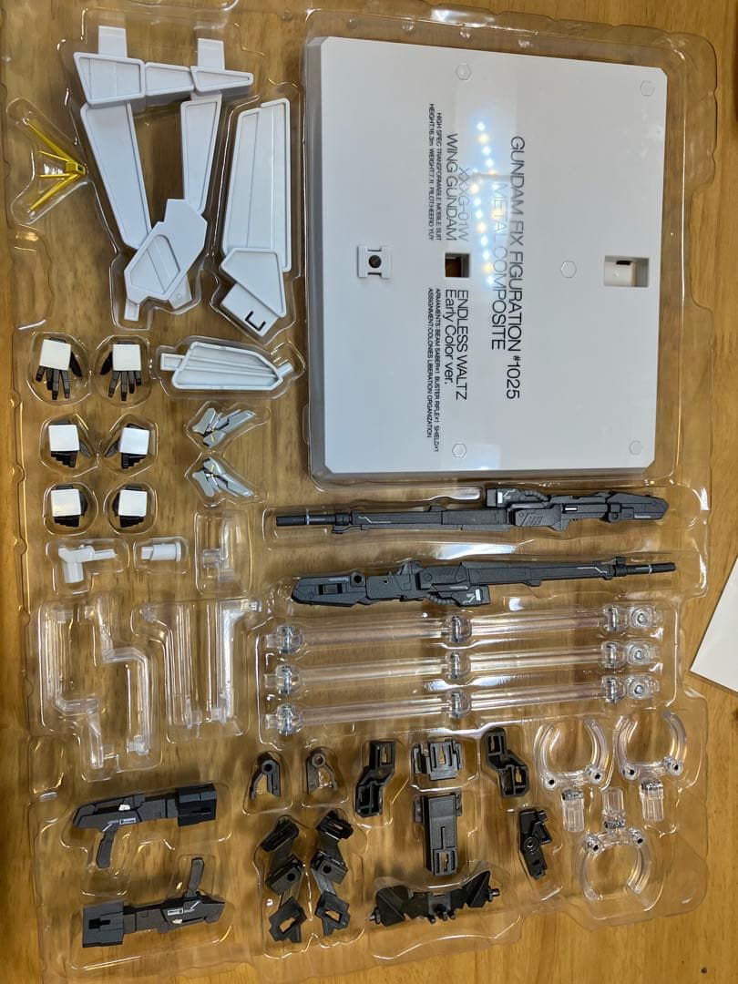 ウイングガンダムスノーホワイトプレリュード