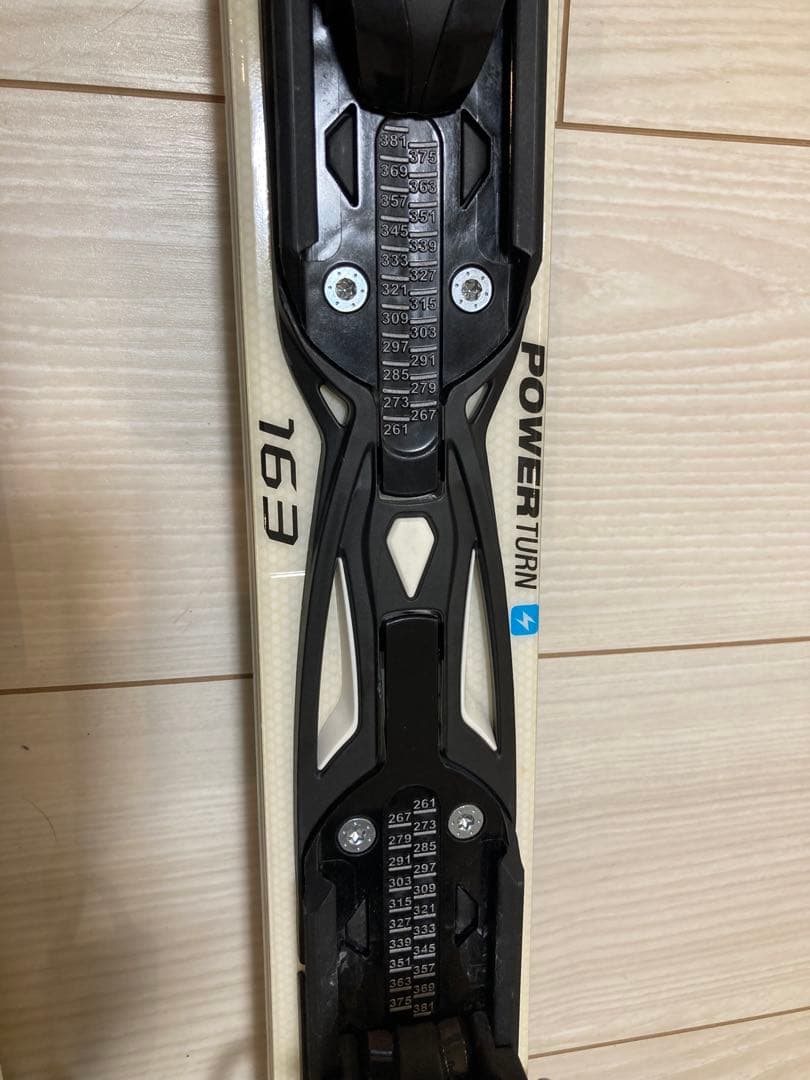 ロシニョールROSSIGNOL DEMO DELTA 163cm 初心者向き