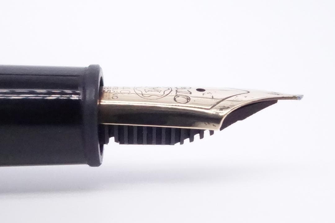 Mont Blanc モンブラン マイスターシュトゥック 146 ブラック