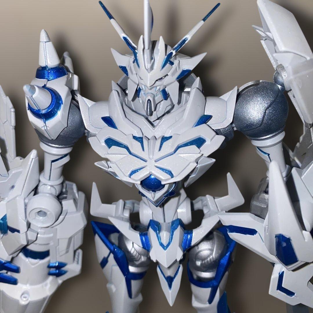 【塗装済】バンダイ　オメガモンX抗体　プラモデル　完成品　ジャンク