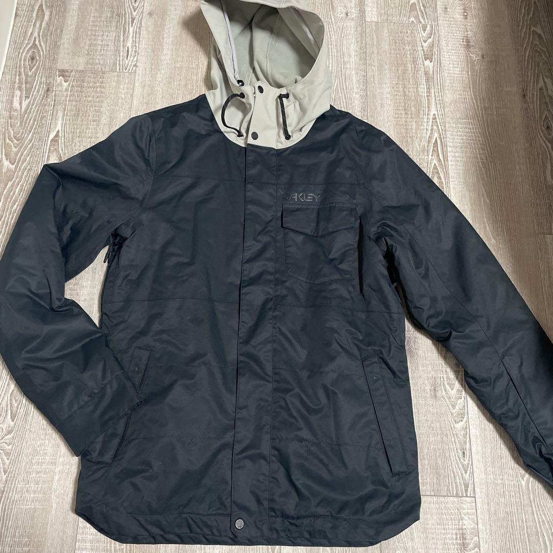 OAKLEY スノーボードジャケット 黒/グレー