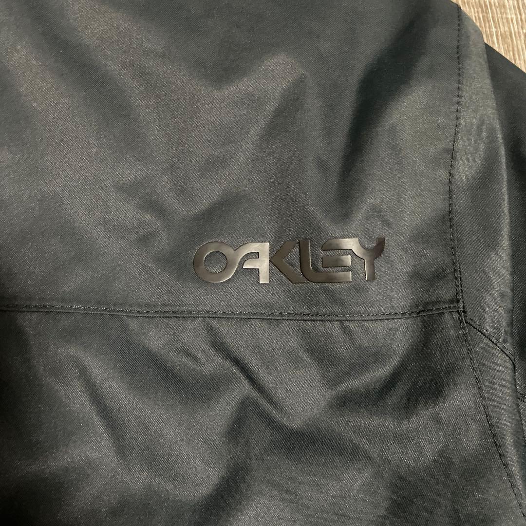 OAKLEY スノーボードジャケット 黒/グレー