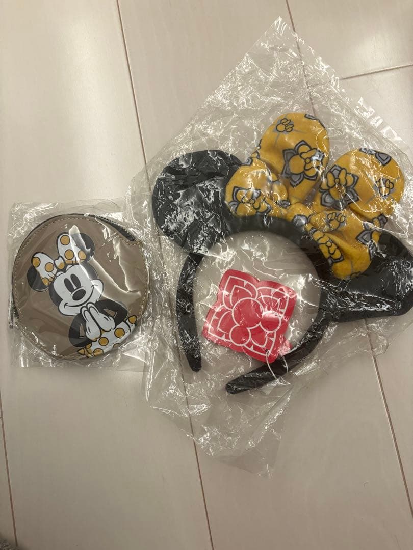 新品未開封♡ MICKEY GO THAILANDカチューシャ＆ラウンドポーチ