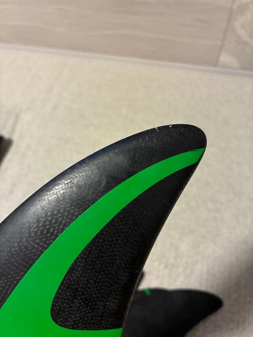 フューチャーフィン　CONTROLLER FIBERGLASS QUAD