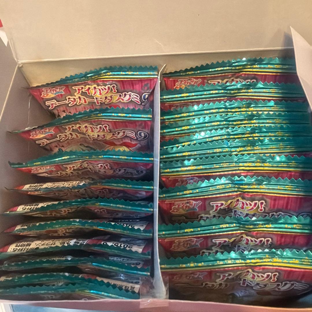 アイカツデータカードダスグミ 9 星宮いちご 藤堂ユリカ