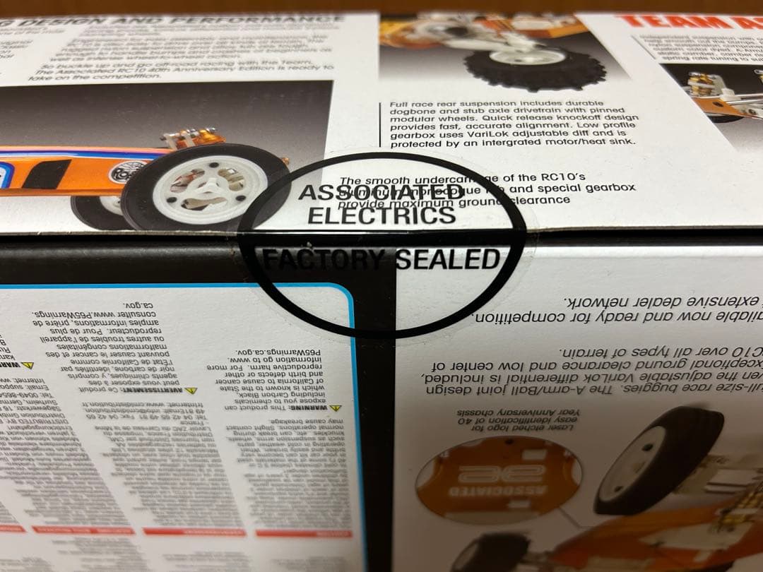 【未開封】アソシ RC10クラシック 40thアニバーサリーキット