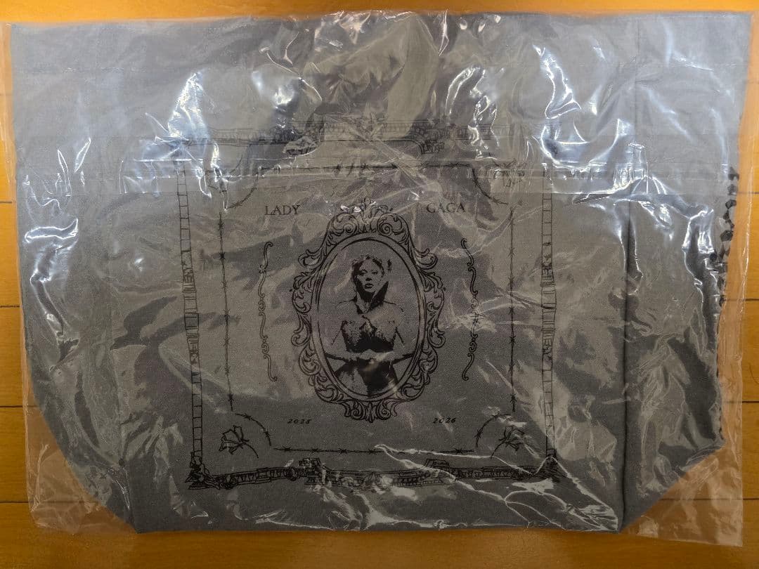 【未使用】LADY GAGA MAYHEM BALL会場限定トートグレー