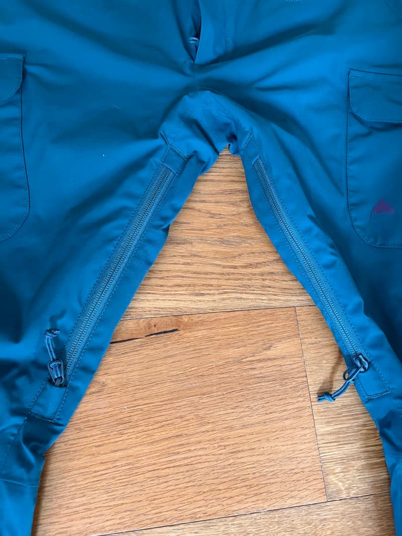 BURTON LIVINGLINING スノーボードパンツ S