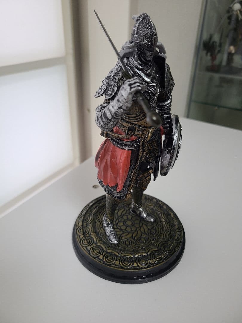 エルデンリング　フィギア