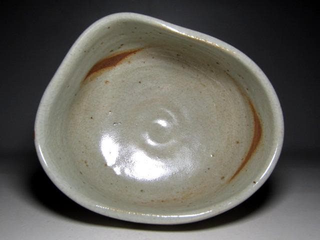 ＜土日限定価格＞加藤芳右衛門 美濃唐津茶碗 裏千家十五代 鵬雲斎花押　v74