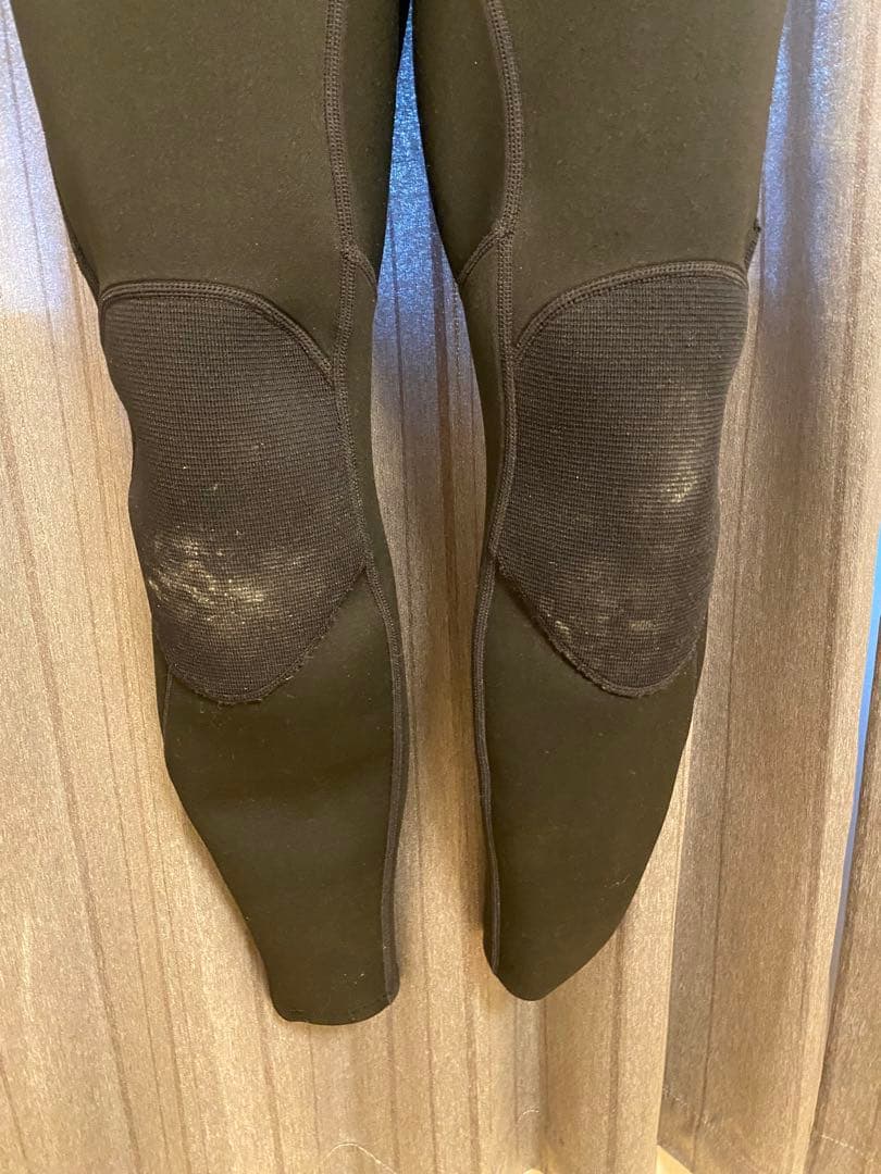 O'NEILL ウェットスーツ　フルスーツ 3mm/2mm 洗剤付