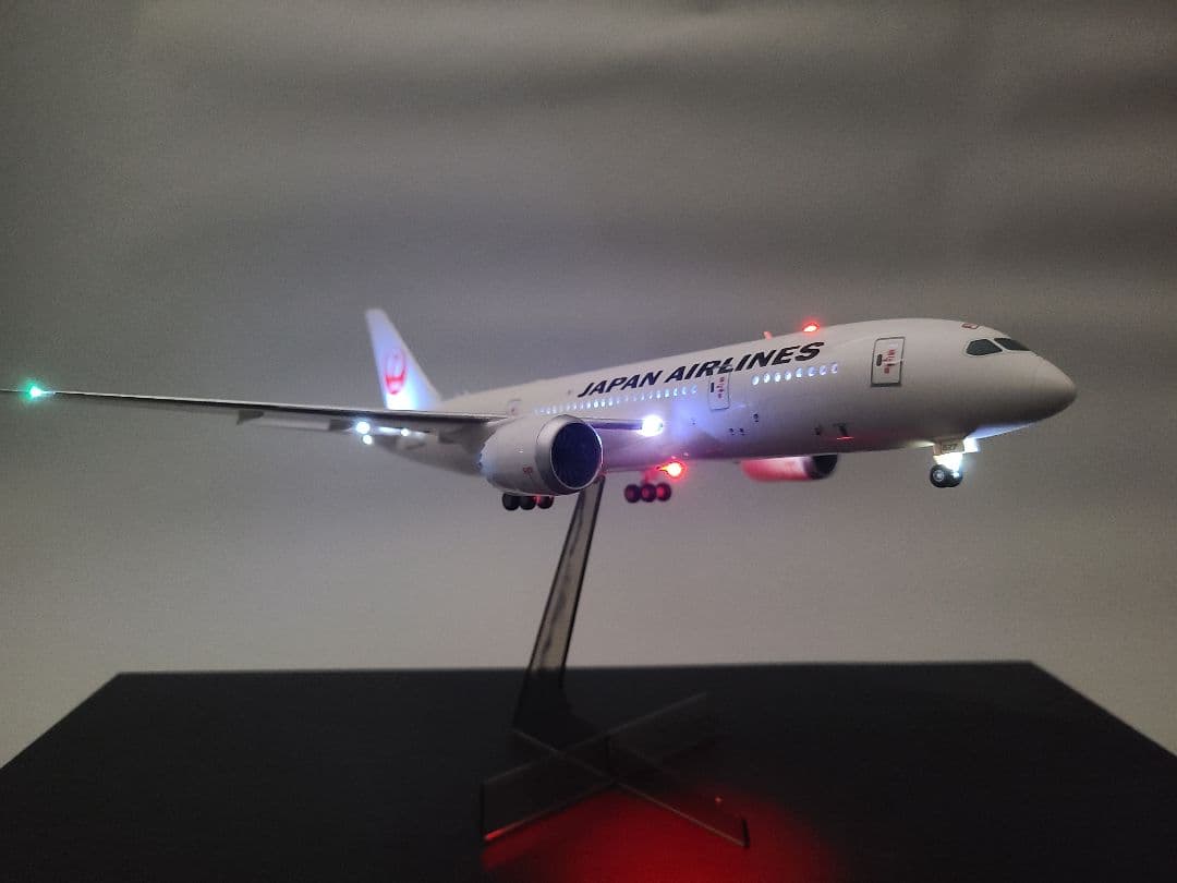 JAL Boeing 787-8 (JA827J) LED 仕様完成品
